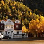 Otel Fjord 3*