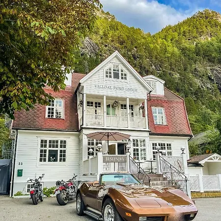 Hotel Fjord 3*