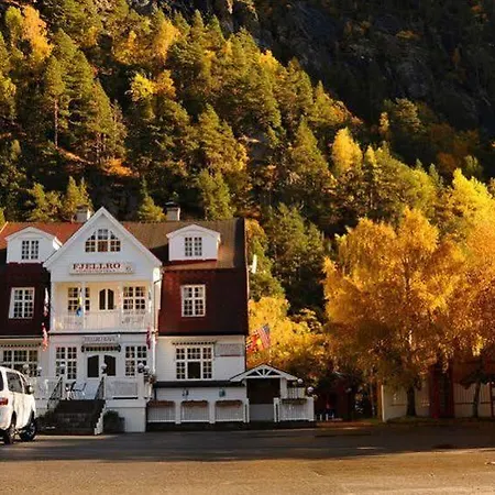 فندق Fjord 3*