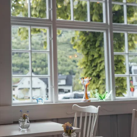 Hotel Fjord Valldal
